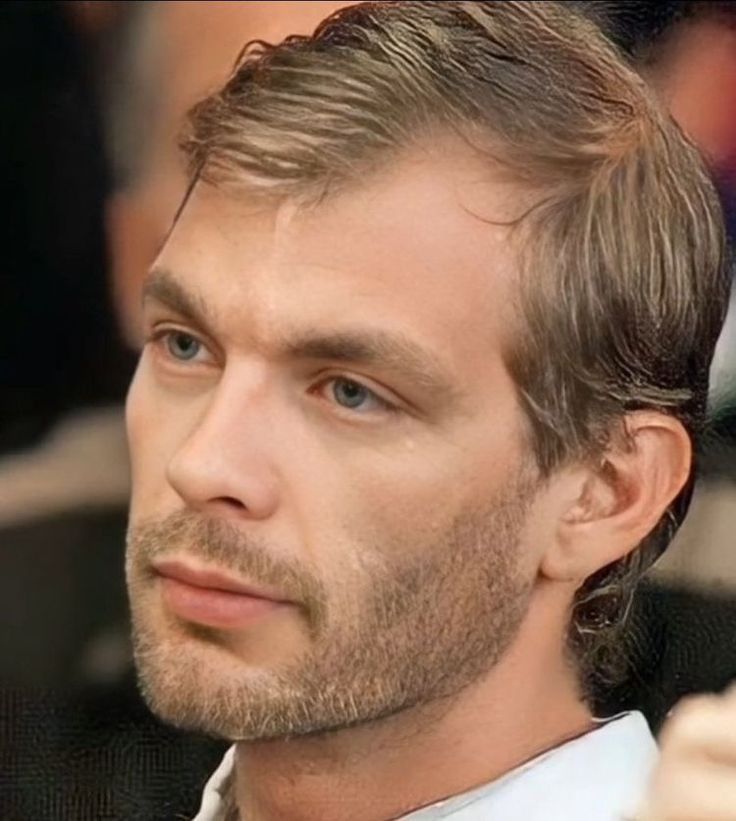 THE STORY OF JEFFREY DAHMER